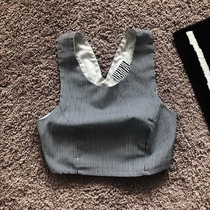 urban outfitters stripped navy and white crop top